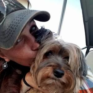 Meet your Posher, Julie